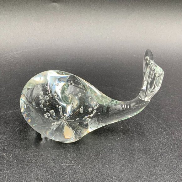 Whale Paperweight Clear Art Glass with Controlled Bubbles 4 1/4" Long - Picture 1 of 7